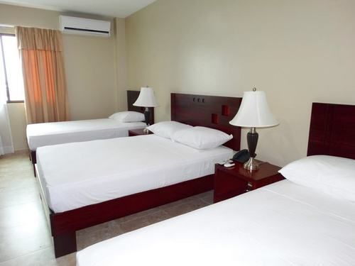 Hotel Marvento Suites Salinas  Buitenkant foto