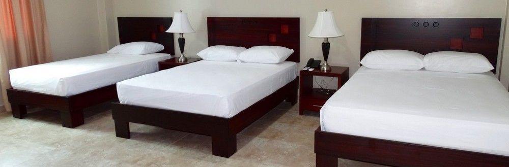 Hotel Marvento Suites Salinas  Buitenkant foto